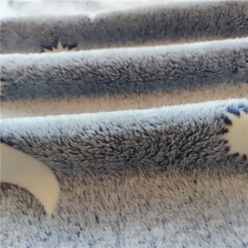 Custom Soft Star Moon Baby Flannel Blanket Glow in The Dark Blanket For Kids