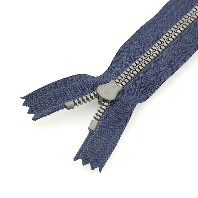 High Quality Good price Close End Resin Zipper Dark Blue Plastic Zipper for Clothing Coat