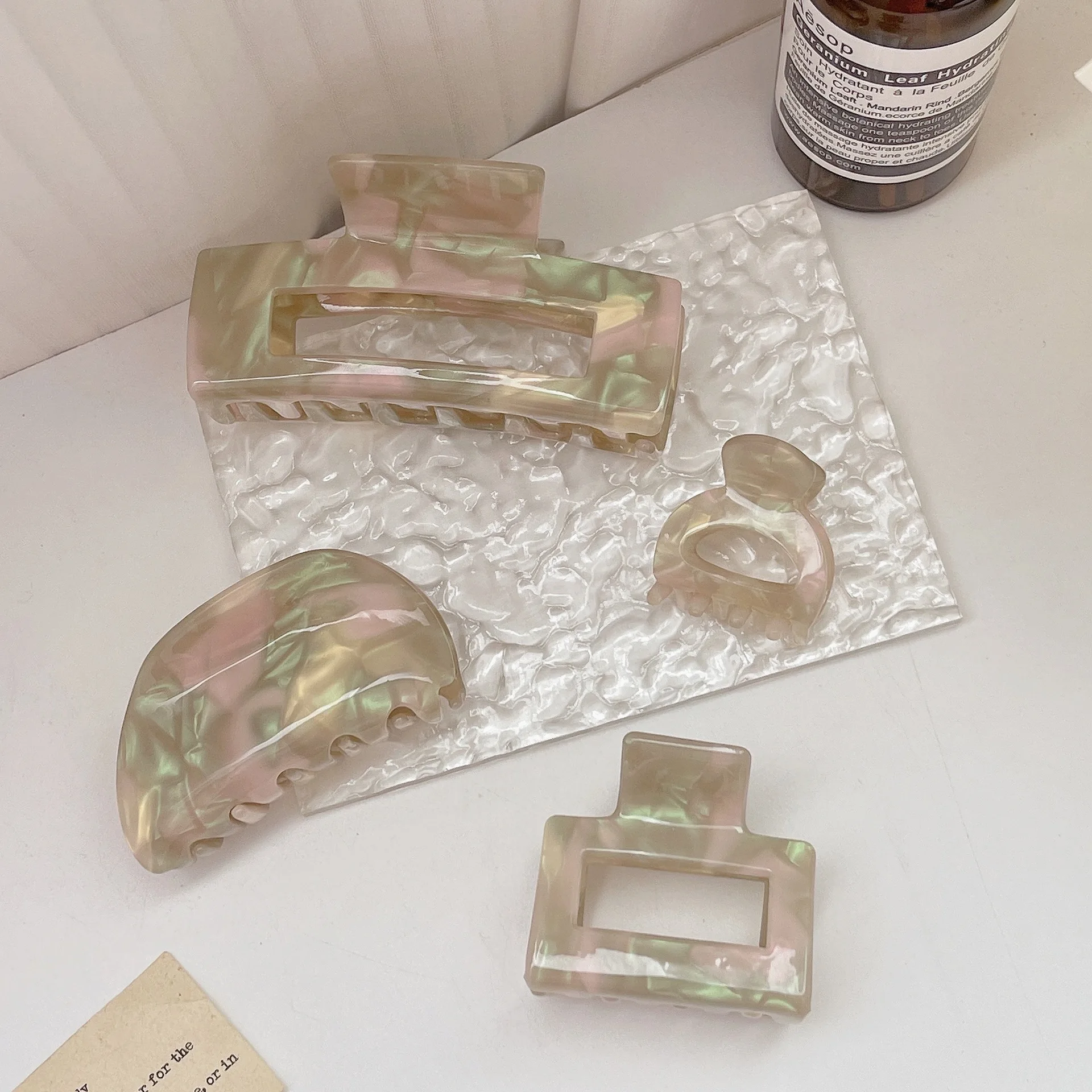 Wholesale Eco Friendly Acetate Hair Claw Clips Difference Size Leopard Jaw Clips