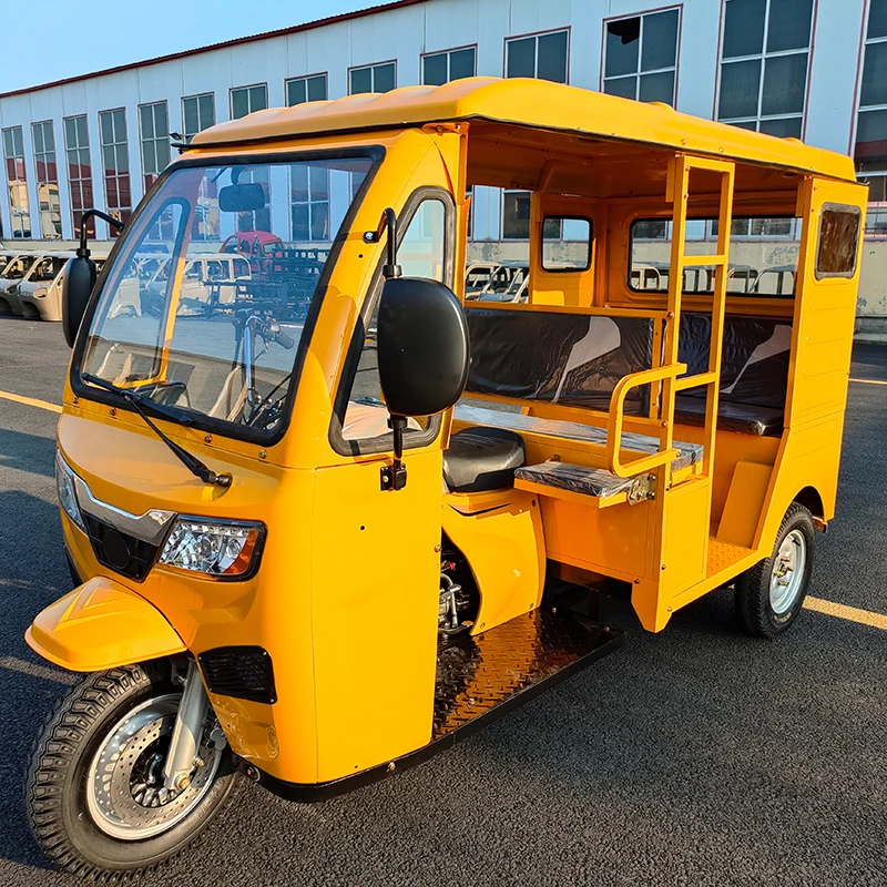 Hot Sale Passenger Tricycle 3 Wheel Tuk Tuk Rickshaw Gasoline Tricycle For Sale