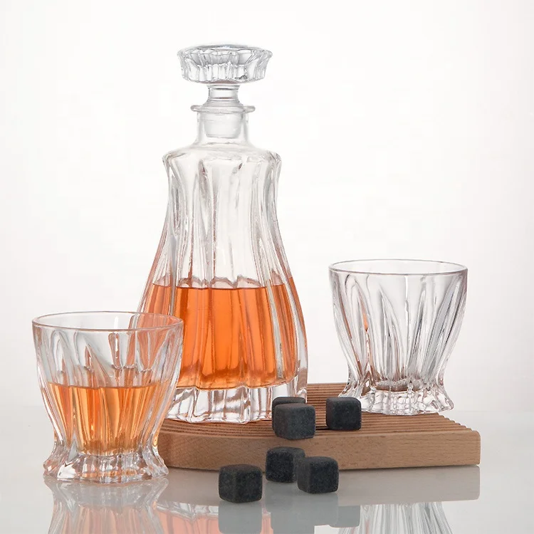 Wholesale Unique Whiskey Glass 700ml Lead-free Glass Whiskey Stone Wine Glasses Decanter Set for Jack Daniels Whiskey
