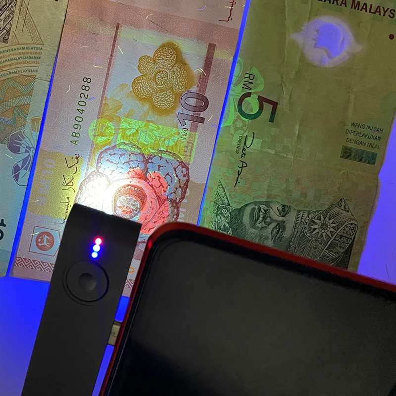 Portable Money Vision With IR UV light  Counterfeit Bill Notes Detectors ID card Checker Passports Detecting Machine