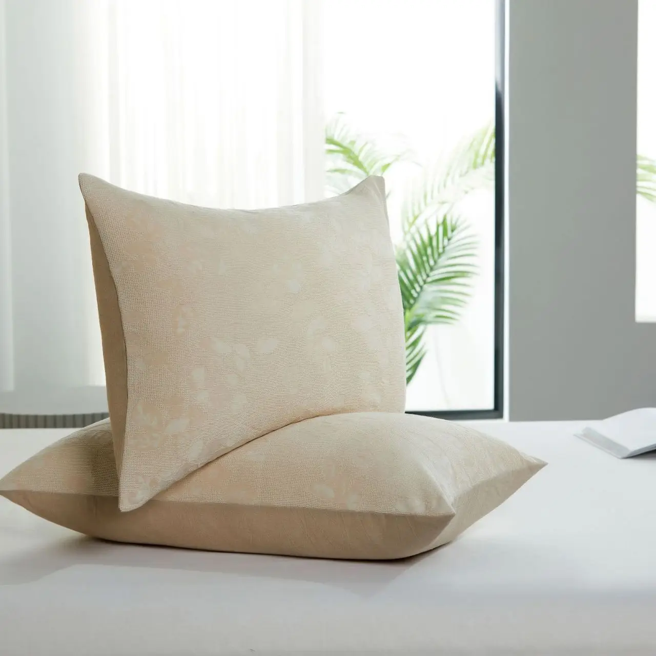 High Quality Wholesale Cost Effective Cheap Polyester Fiber Microfiber Bed Pillow