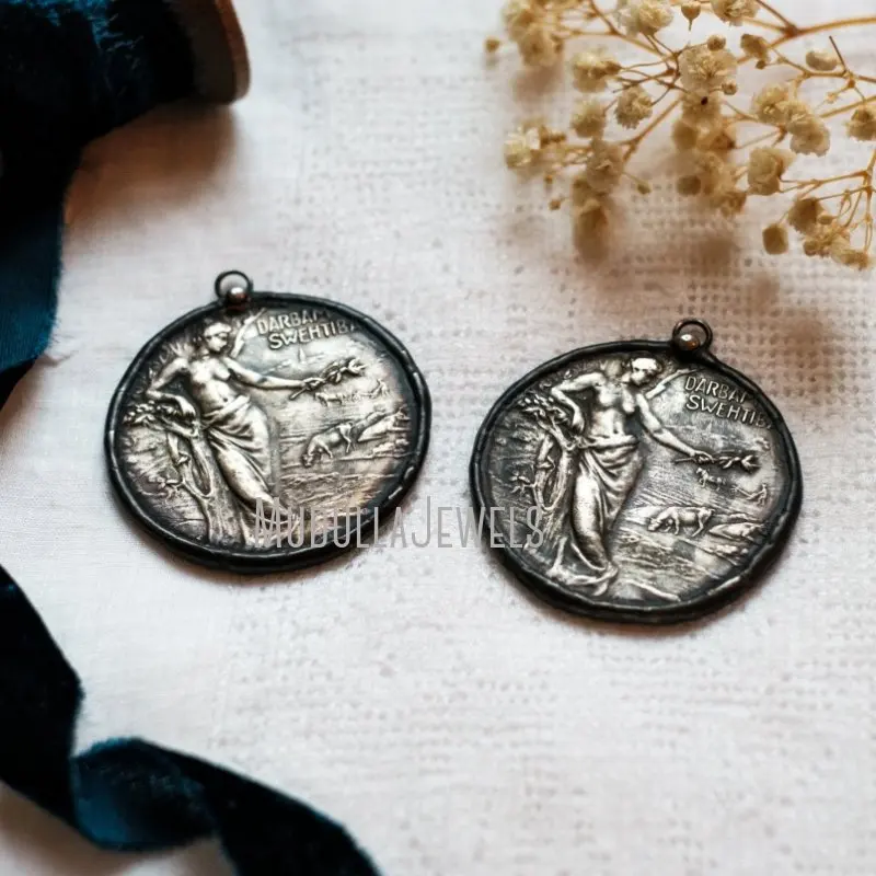 PM37530 Soldered Jewelry Vintage Russian Medallion Medal Given For Hard Work Coin 2 Sided Pendant Gift Ideas