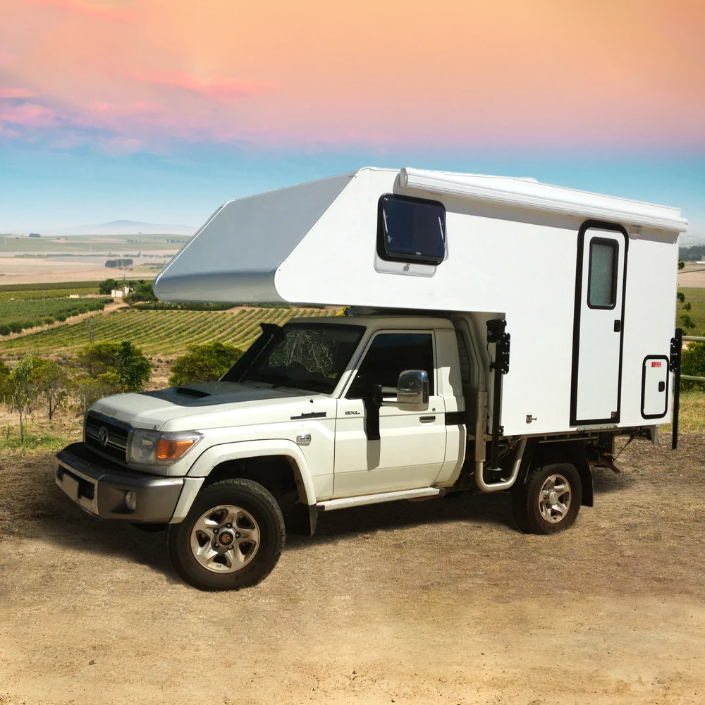 Новинка 2022 лидер продаж внедорожник 4x4 для экспедиций грузовиков жилых прицепов автофургонов с солнечной панелью продажи