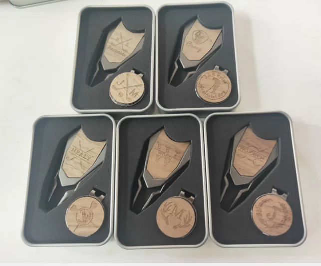 Shield Shape Wood Divot Tool Ball Marker Hat Clip Ball Marker Gift Set