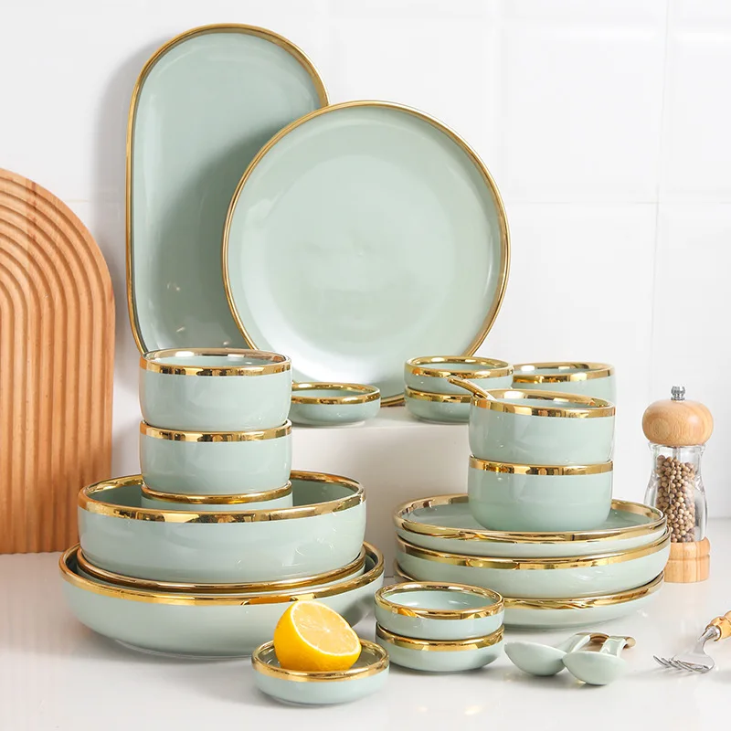 Luxury Style Light Green 9/18/26/32pcs Porcelain Dinnerware Set Food Salad Dessert Plate And Bowls Set Ceramic Tableware Set