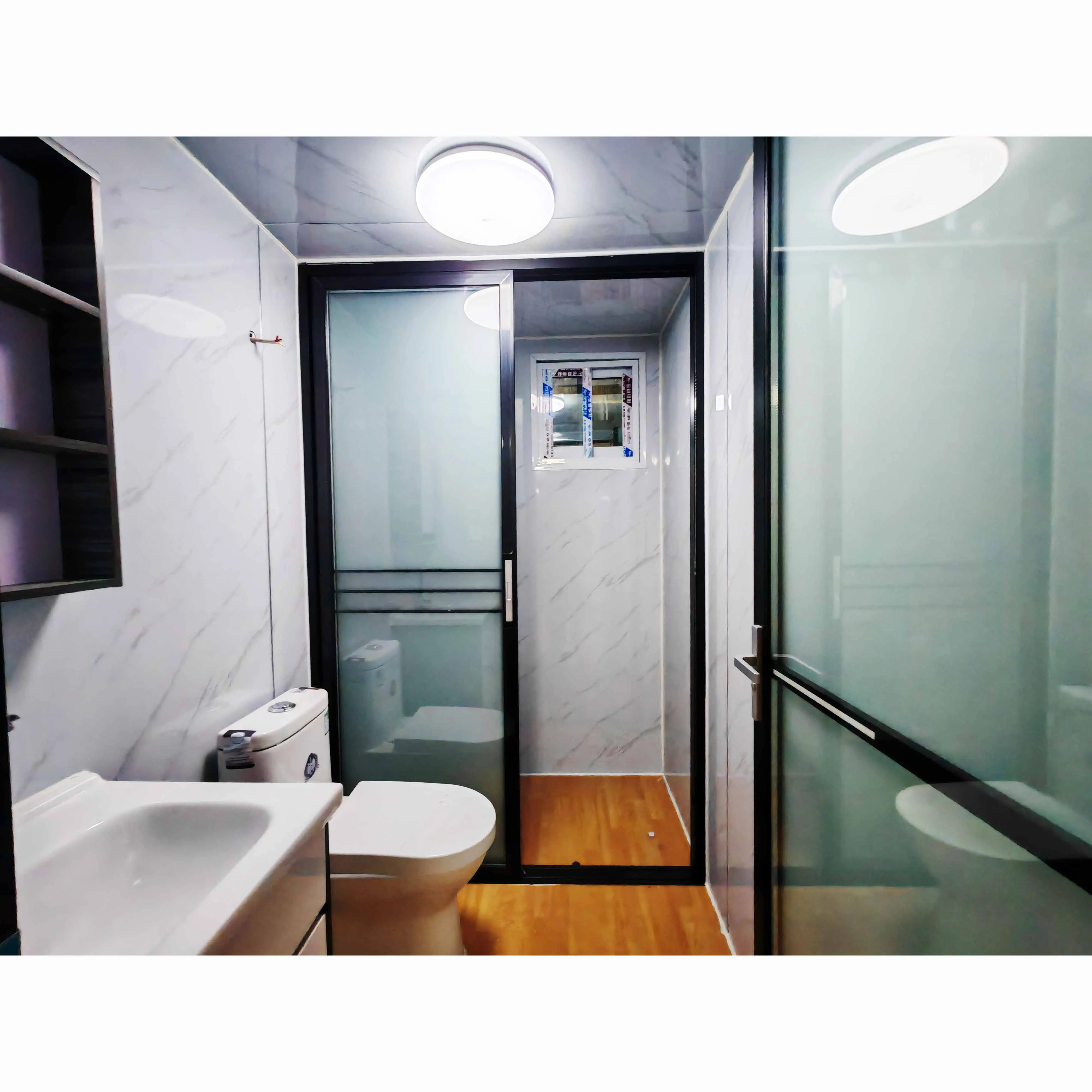 20 & 40 Foot Luxury 3-in-1 Folding Mobile Home Modern Steel Expandable Container House for Bedroom Hotel Shop Apartment Use