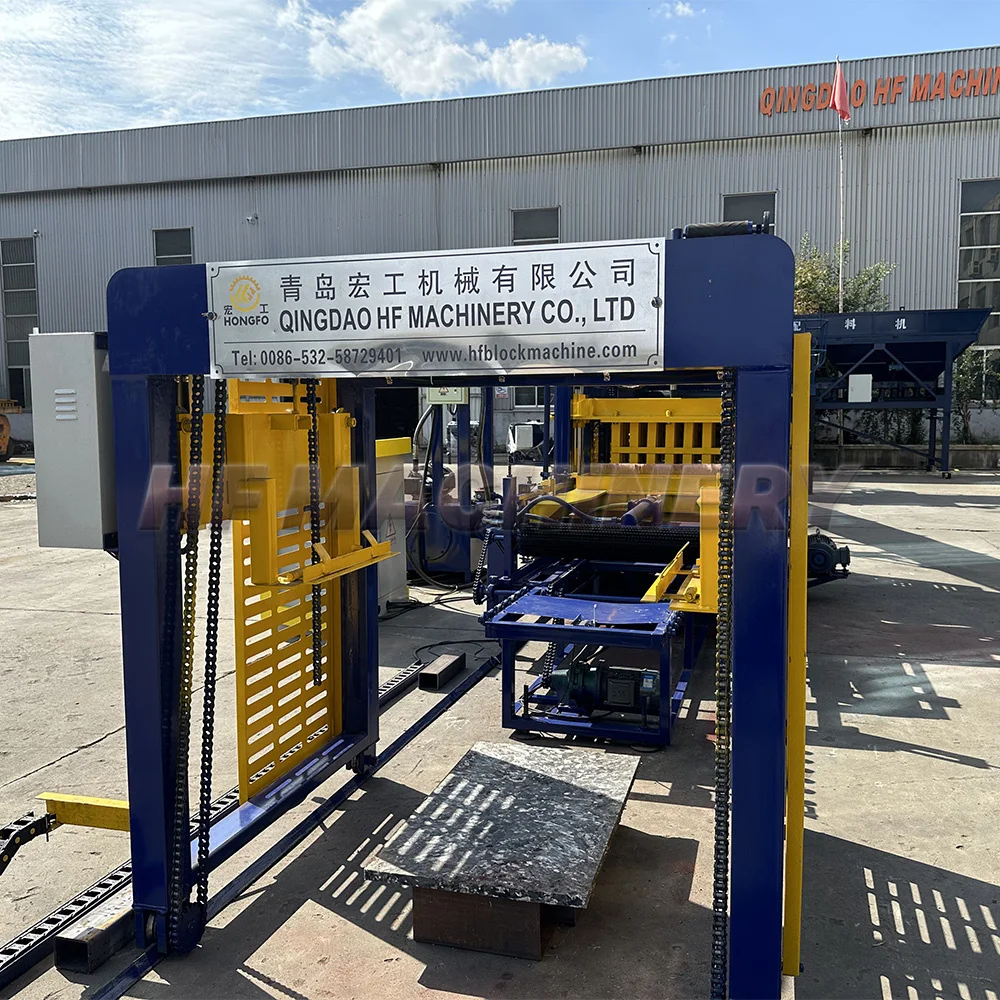 Qt4-24 Block Making Machine QT4-16 Concrete Block Making Machine Brick Brick Making Machinery with Fuel Engine Easy to Operate