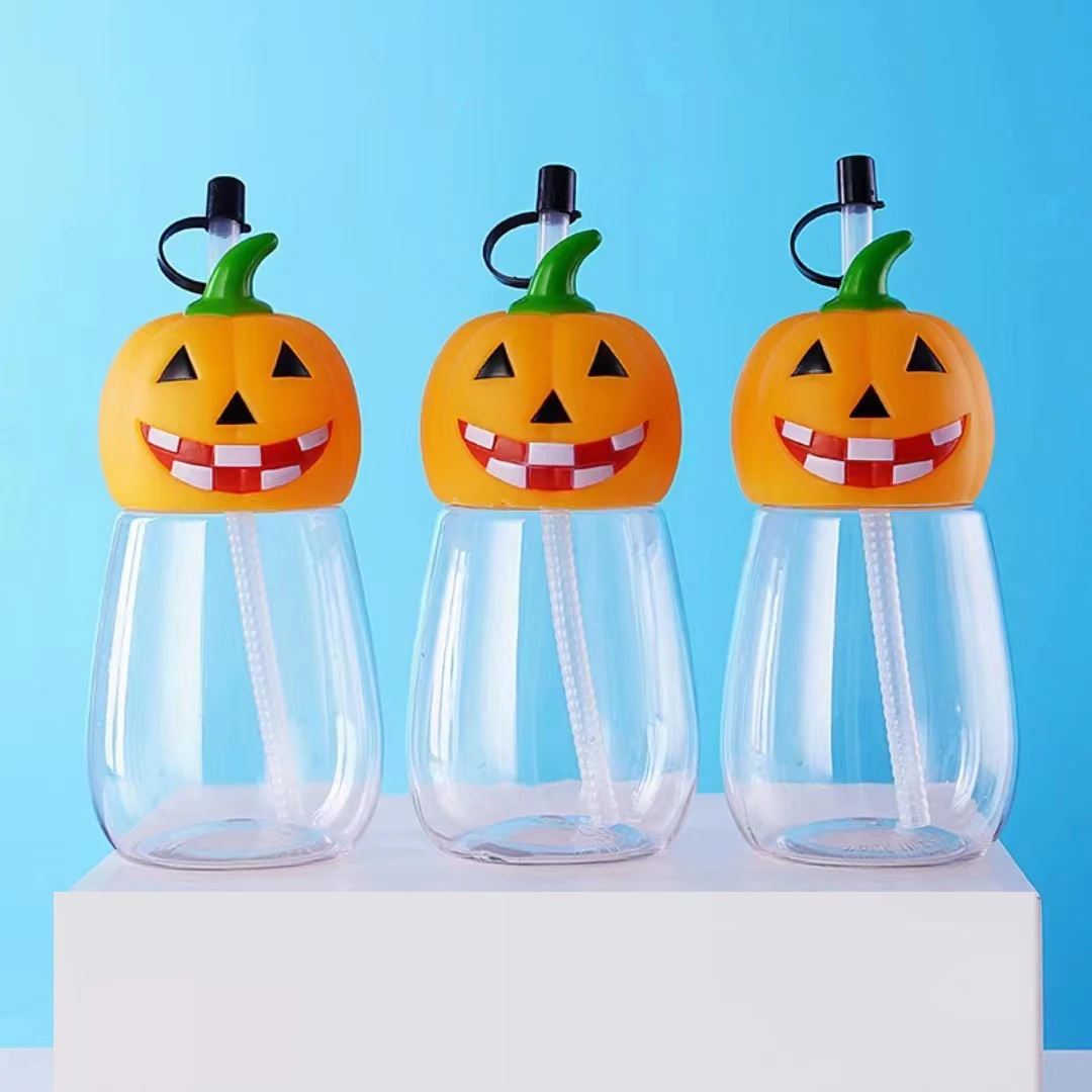 450ml Novelty Custom Wholesale Creative PET Plastic Christmas Halloween Cartoon Animal Lid Bottle Yard Cup With Lid Straw