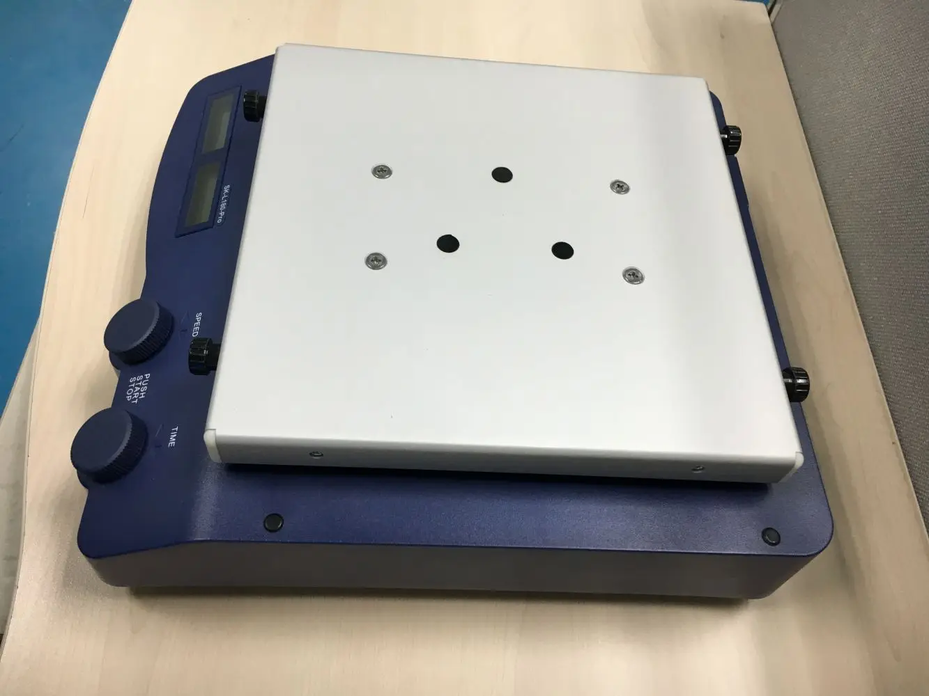 Highly Recommended price Digital  LCD Orbital shaker For Laboratory Mixing