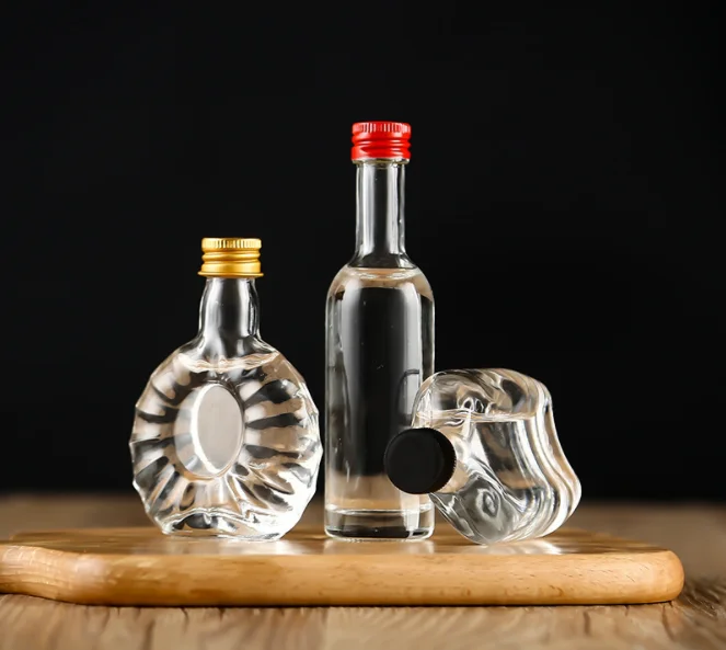 Wholesale 50ml 100ml 200ml Mini Miniature Juice Wine Spirit Liquor Glass Bottle for Whisky Vodka