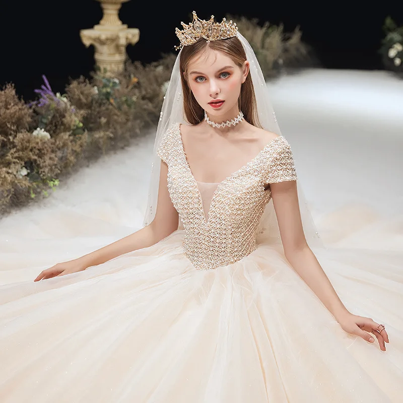 Luxury robe de mariage Simple Heavy Beaded Pearls Wedding Dress Half Sleeve Bridal Gowns