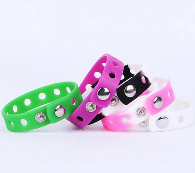 Various Color  fast shipping  Charm Silicon Bracelet with PVC charms for Promotional Gift