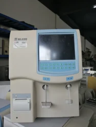Mindray (China) 3-part  Hematology analyzer BC2300,refurbished machines,Good work condition.90% new