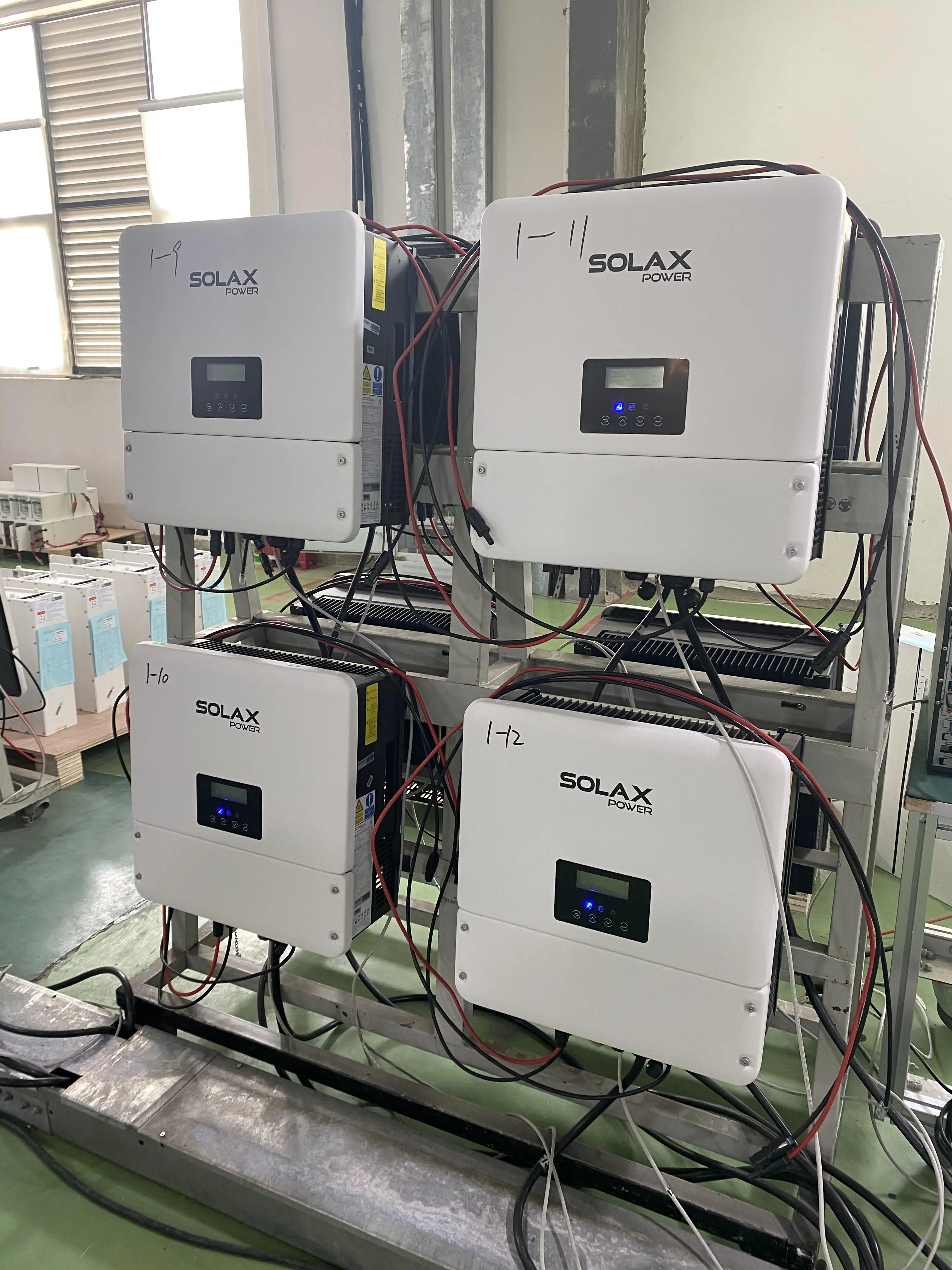 Solax Гибридный инвертор 5 кВт 5000 Вт 10 10000 X1-HYB в системе хранения энергии на складе