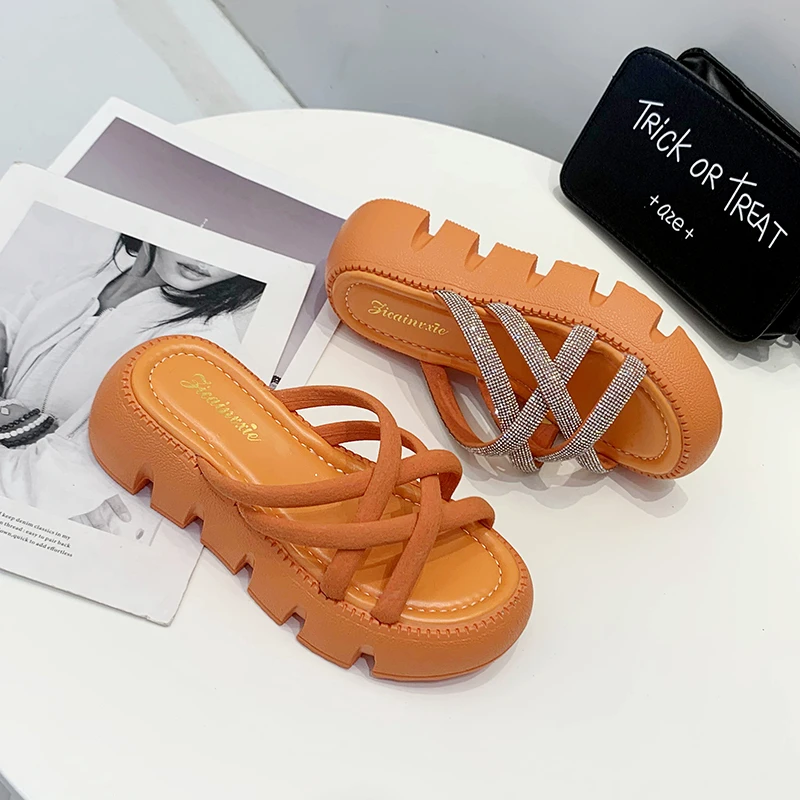 New arrival Thick Sole Wedge heeled sandals platform woman slipper thick bottom chunky Shoes with rhinestone