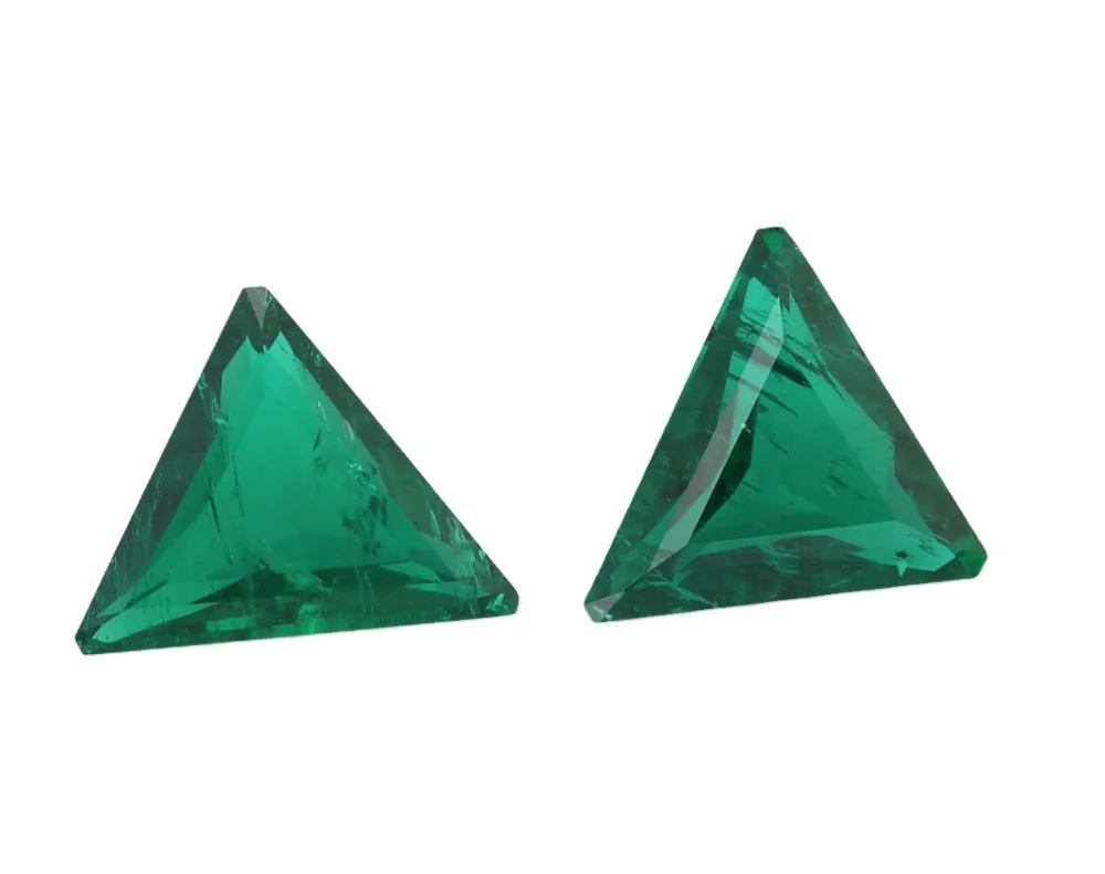 6.22 Carat Green COLOMBIAN Emerald Trillion Shape Emerald Cut Shape No Oil Certified Gemstone Loose Gemstone Precious Stone
