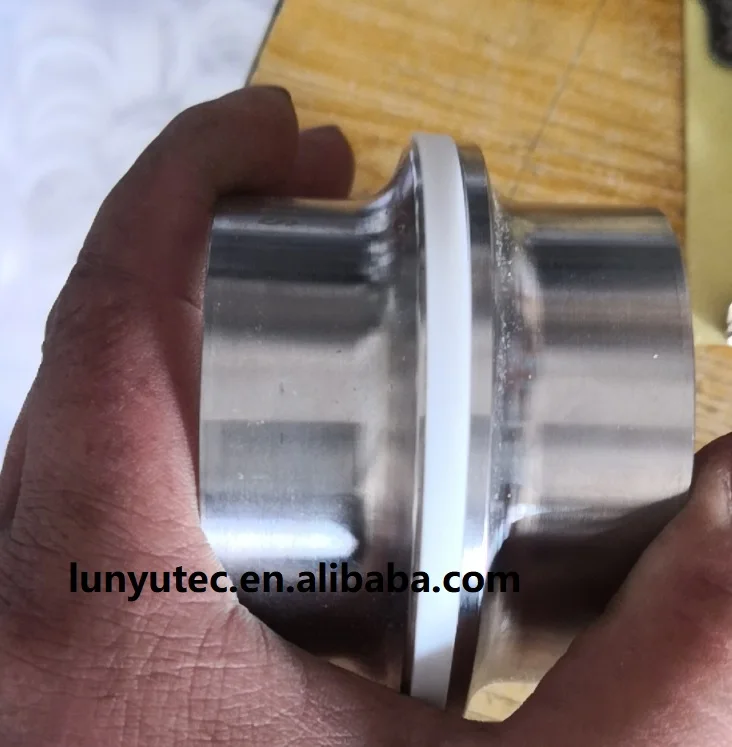 TC Ferrule Gasket With Lip PTFE