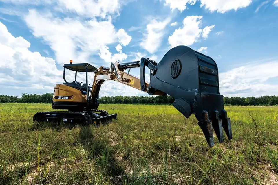 Excavator_SANY_SY35U_3