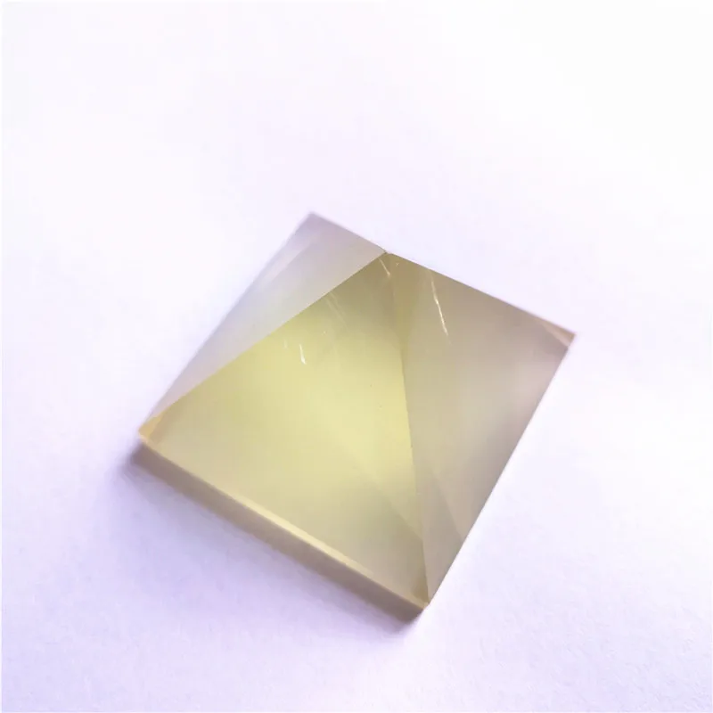 Wholesale Natural Crystal Polished Gemstone Citrine Crystal Pyramid Fengshui Reiki Crystals Pyramid For Healing