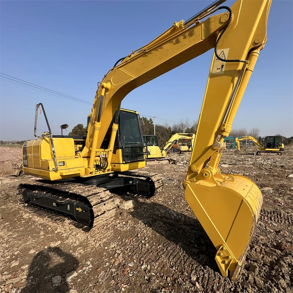 Used Komatsu PC110 Excavator Japan Brand 11 Ton Excavator Low Price Small Digger Good Quality