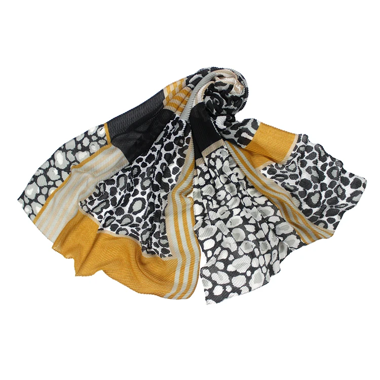 Manufacture 2020 Leopard Print Chiffon scarf hijab women chiffon shawls 5 colors available Polyester Scarf Women Scarf Luxury