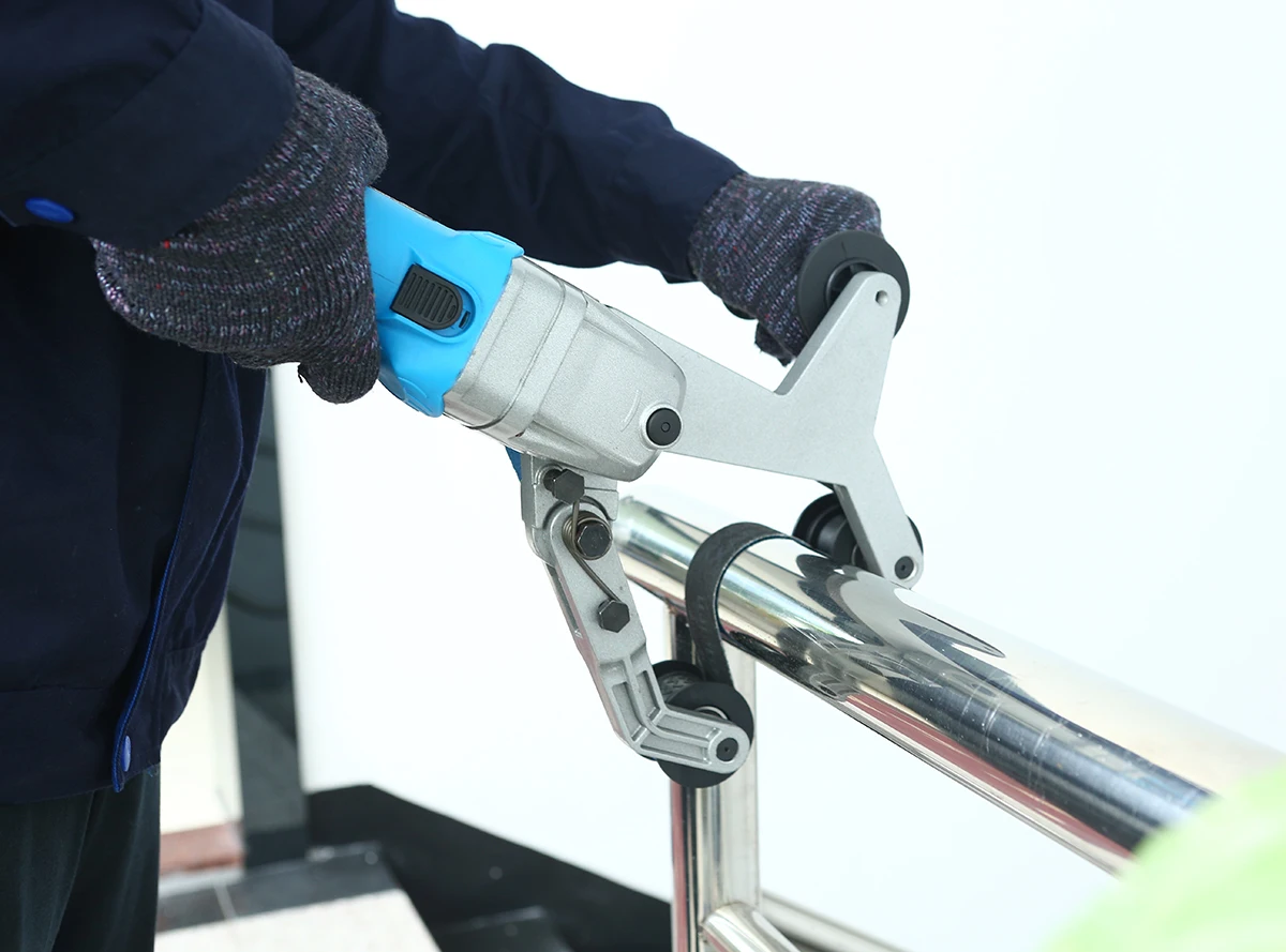 Rated Voltage 800W/7A 230-240v/120v  50Hz/60Hz 2.4-9.1m/s Tube Pipe Belt Sander Polisher