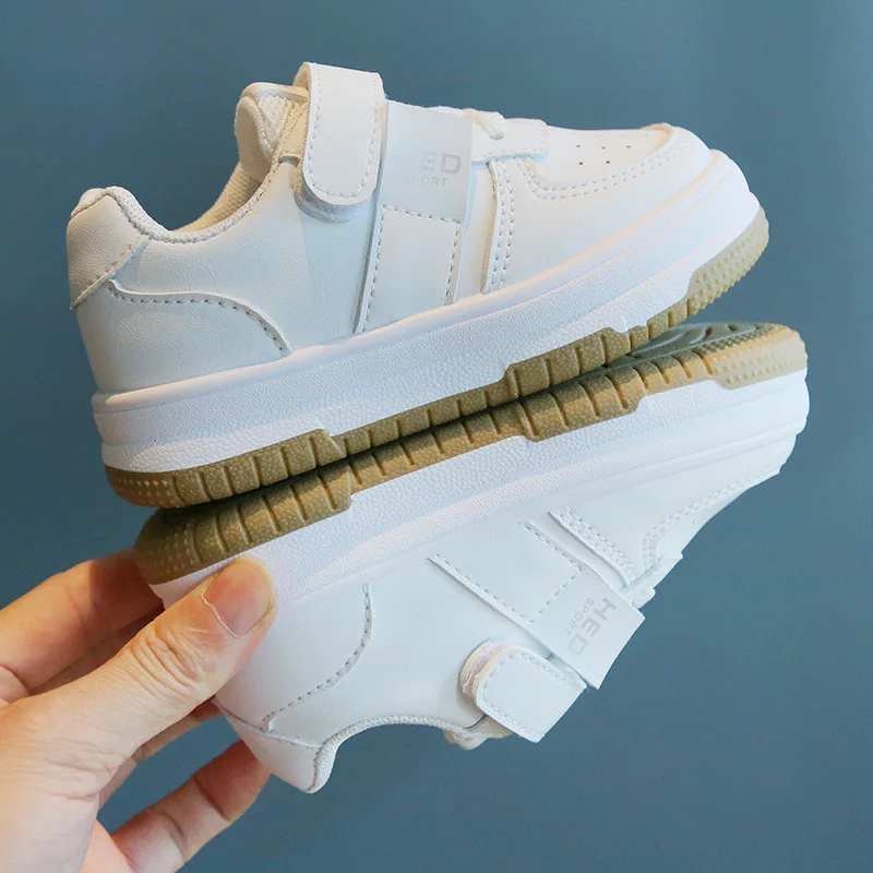 Fashion Trend Sports Casual Shoes For Kids White Board Sneakers Leather Upper Soft Bottom Children Sneaker Shoes Wholesale