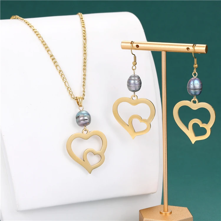 Simple and stylish 14K stainless steel couple jewelry Love necklace earrings set gift