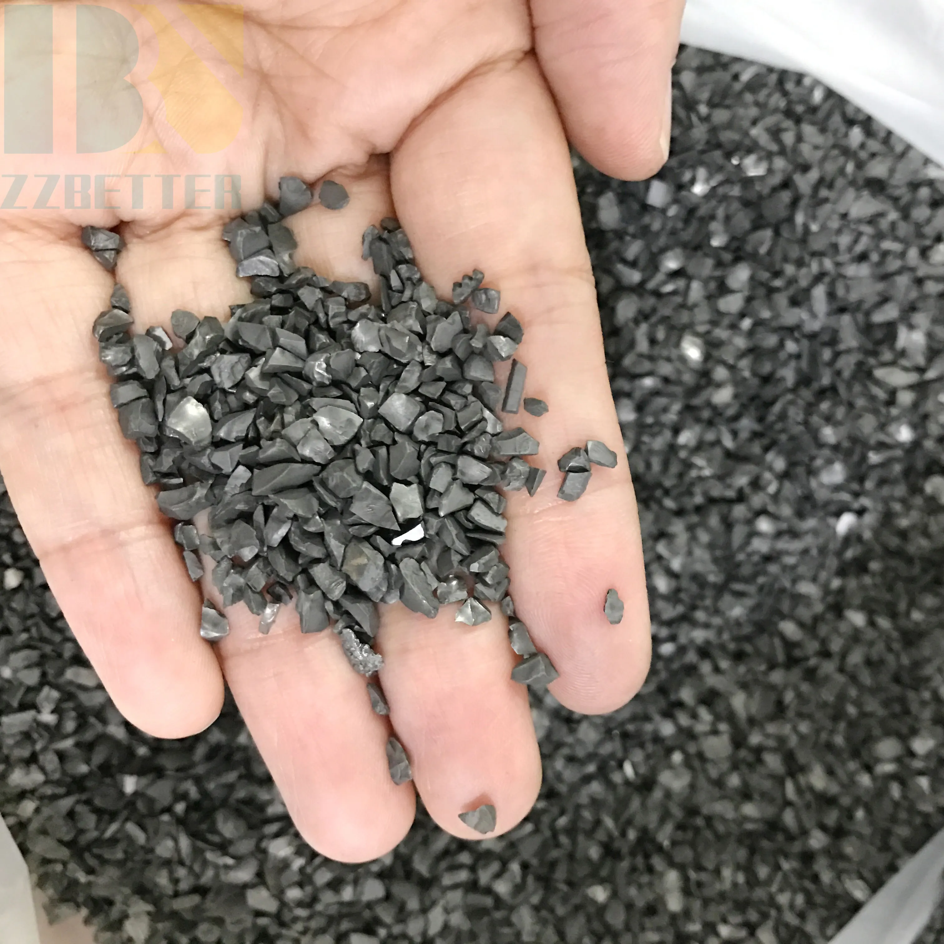 High quality carbide grit for hard facing material