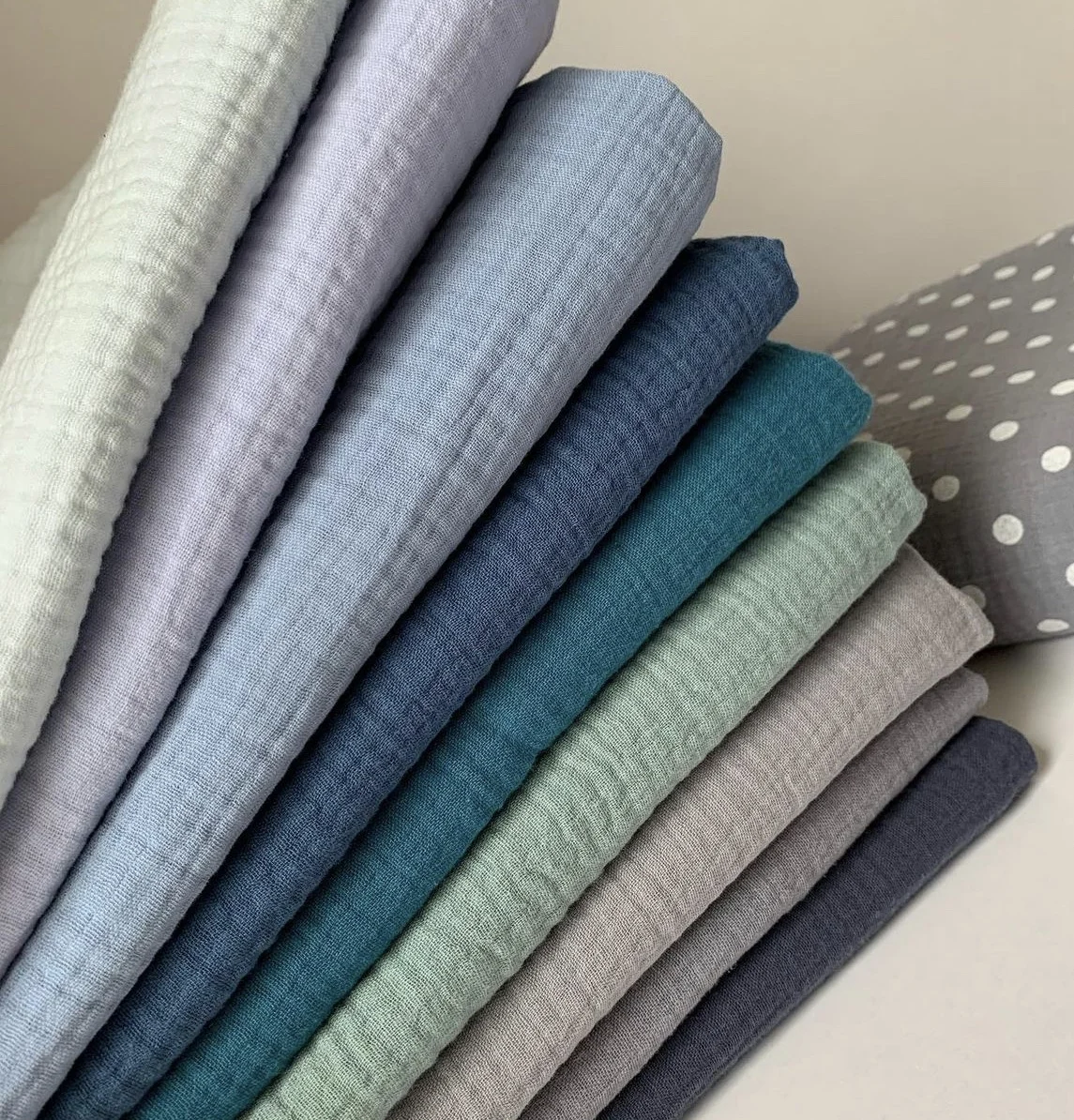 Gots certified 100% organic cotton custom muslin double cotton gauze muslin fabric wholesale muslin fabric from china