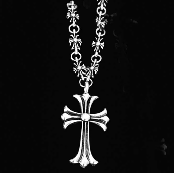 Vintage Fashion Gothic Chrome Cross Religious Alloy Chain Cross Pendant Necklace Hip Hop Jewelry For Women Men