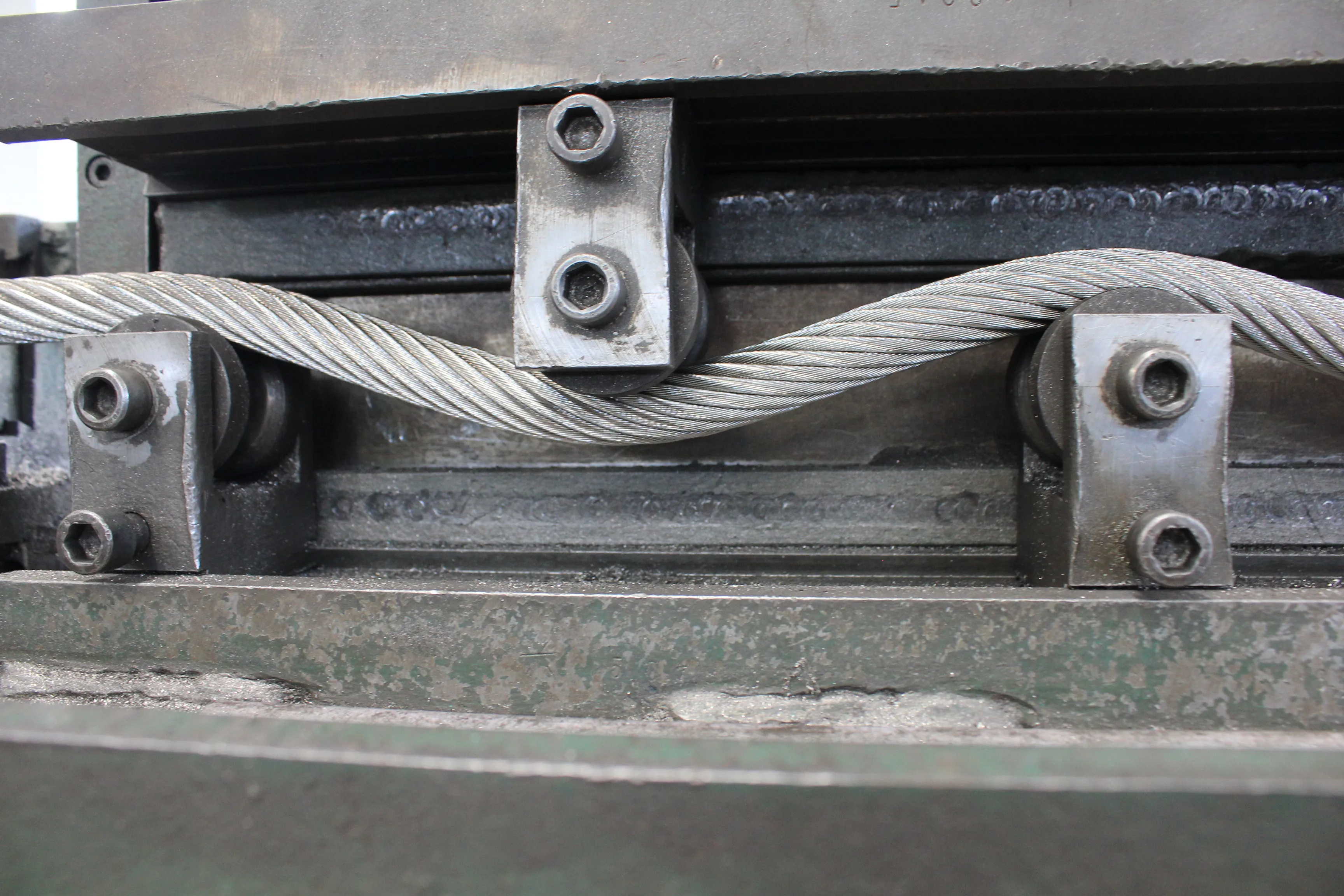 Stainless Steel Aircraft Cable, Combination of Flexibility and Abrasion Resistance