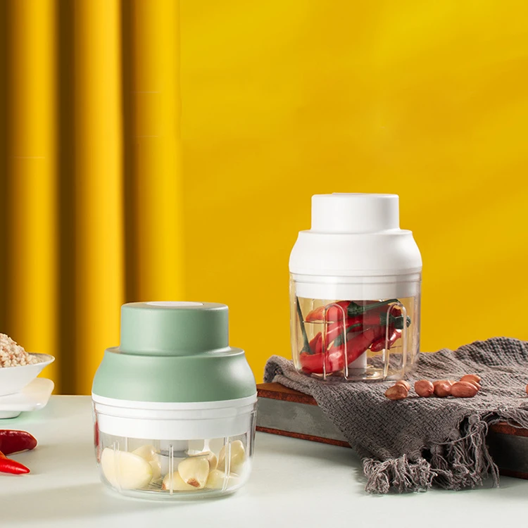 Mini electric garlic masher Small hand-pulled garlic machine Garlic masher baby food supplement cooking machine