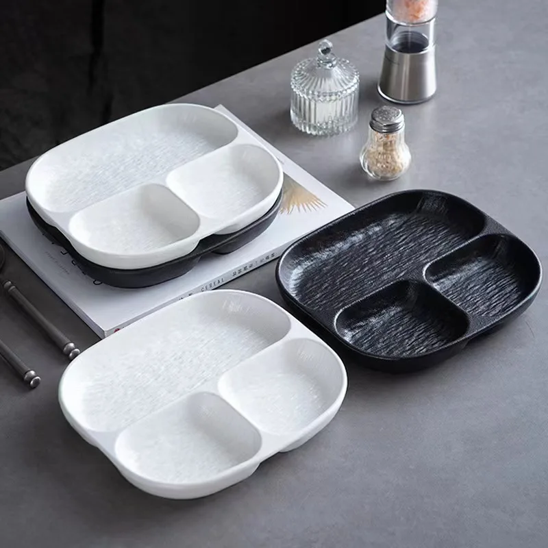 Custom logo new modern black white ceramic snack chip salad vegetable plate hotel restaurant camp home party dish divided plate