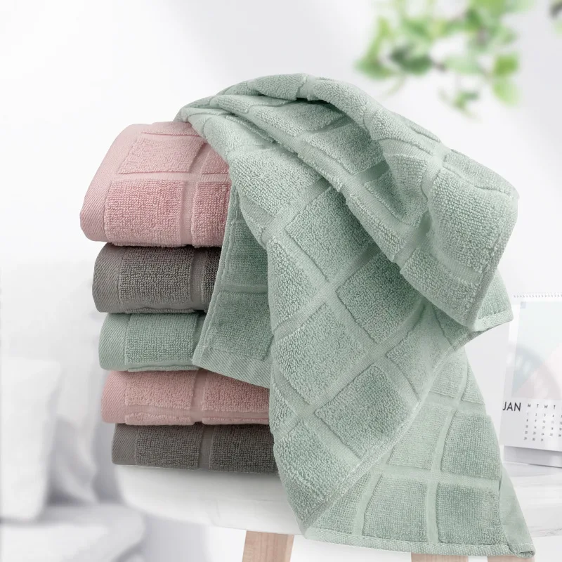 100% Cotton Luxury Design Wholesale Bathroom Hotel Good Quality Bath Towel Set With Logo