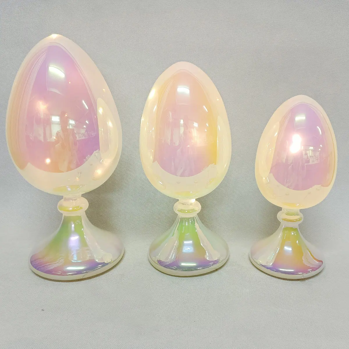 Wholesale small glass table decorative easter egg shaped new gift decor ideas products with led light for easter decoration