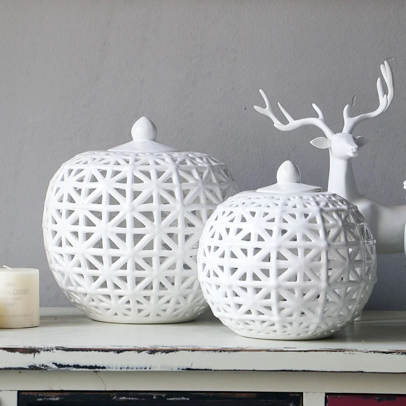 Wholesale white hollow out apple shape ceramic candy cookie jars ginger jars for home decor nice porcelain  vases wholesale