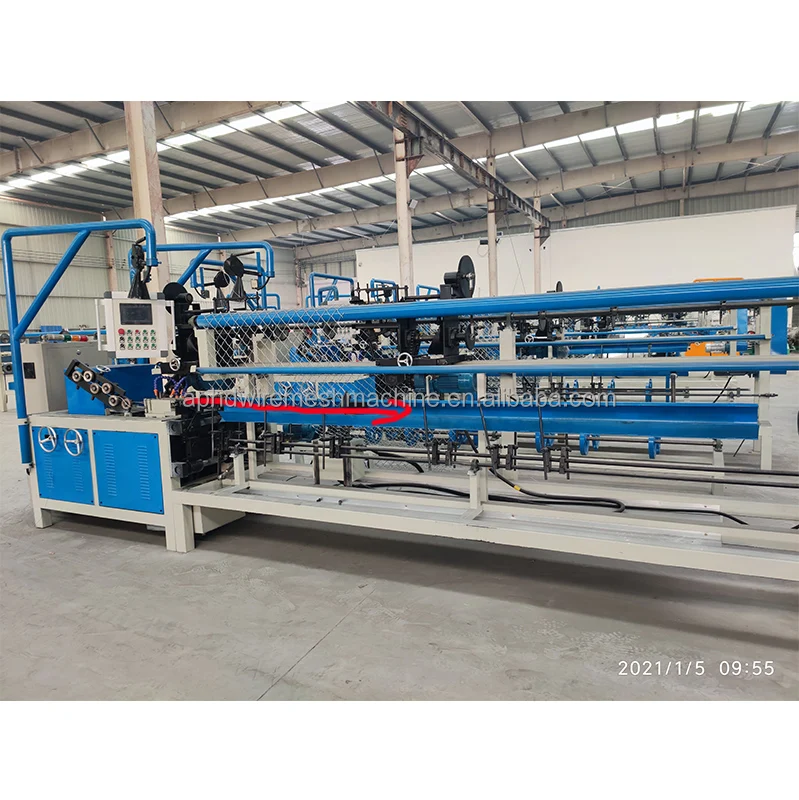 Double Wire Feeding Full Automatic High Speed Grass Wall Lawn Decoration Wire Mesh Chain Link Fence Machine Factory Price