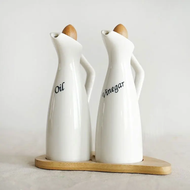 Хорошее качество фарфоровая белая бутылка cruet набор Ресторан бытовой керамический масляный уксус Диспенсер