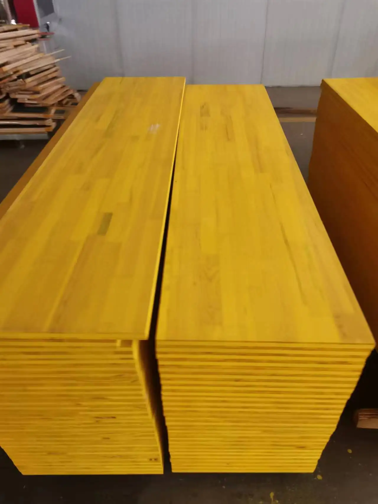 High quality Yellow Waterproof Painting Doka Like 2000X500X21/27mm 3 ply shuttering plywood panel for Construction