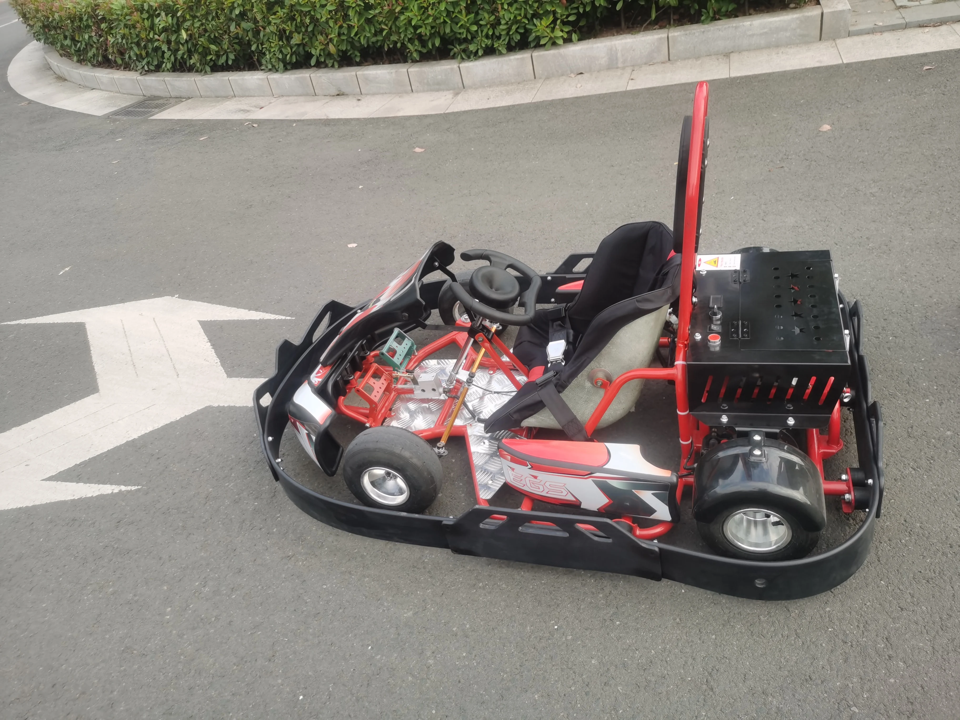Новейшие дешевые электрические Go Kart Mini Racing Karts для продажи