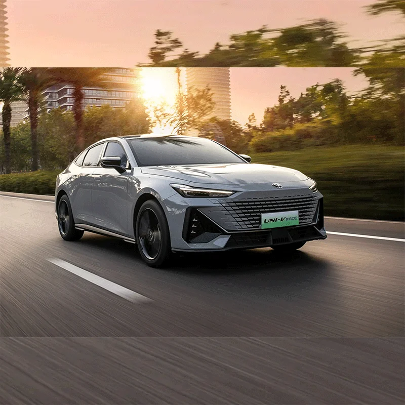 Changan car trade гибридная колесная база 2750 5 мест 1.5L 170PS 110PS plug-in hybrid IDD UNI-V changan