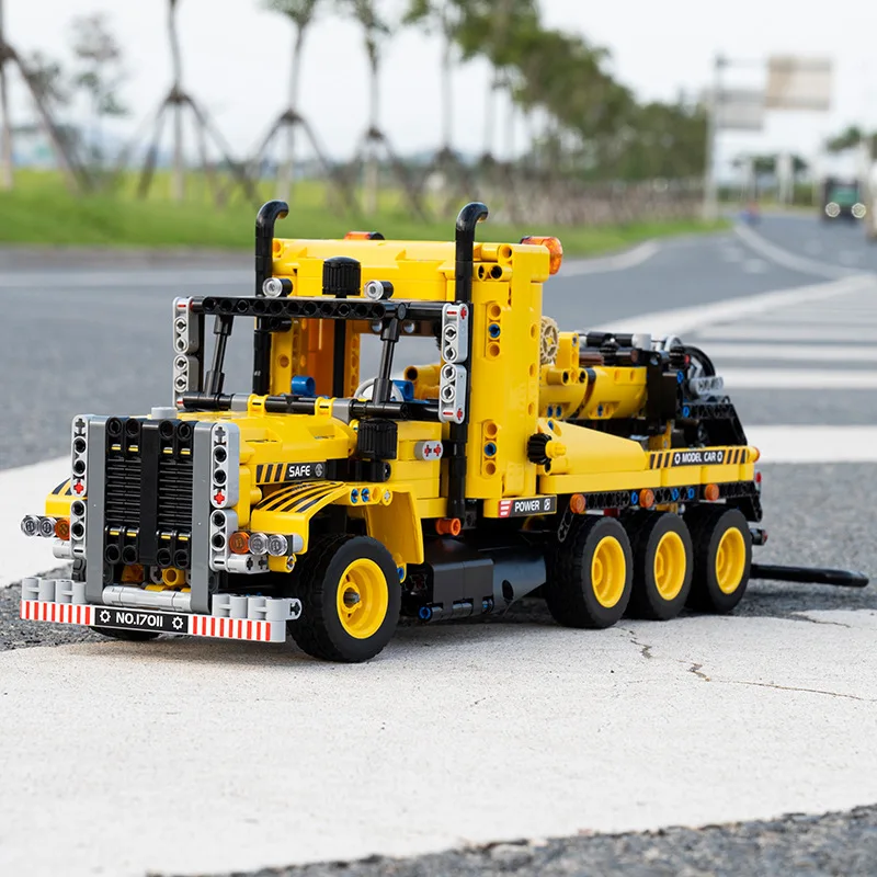 2024 Newest King Mould Moc Tow off-road Truck Model Building Blocks Bricks Educational Kids DIY High-Tech Toys 17011 shantou toy