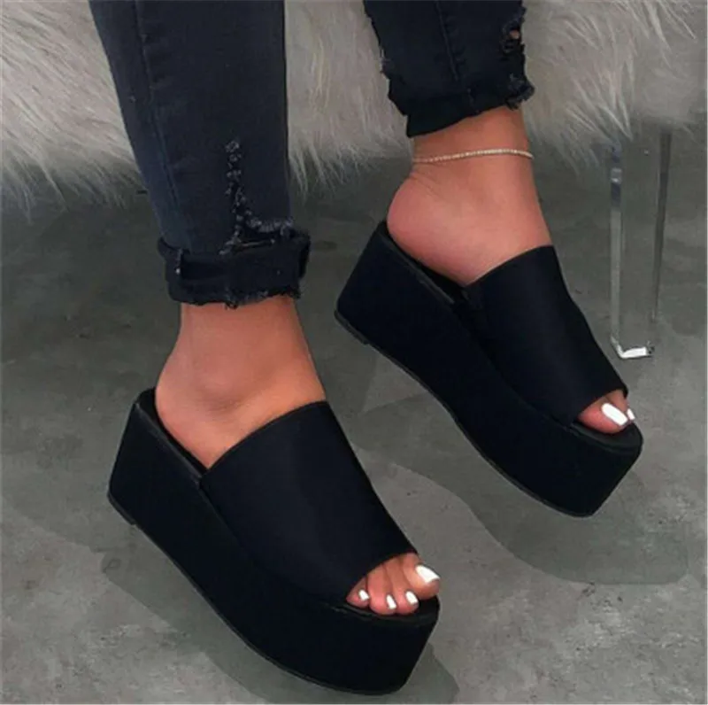 Hot Selling slides footwear wholesale fashion design ladies platform shoes sandal women slippers L0213-1