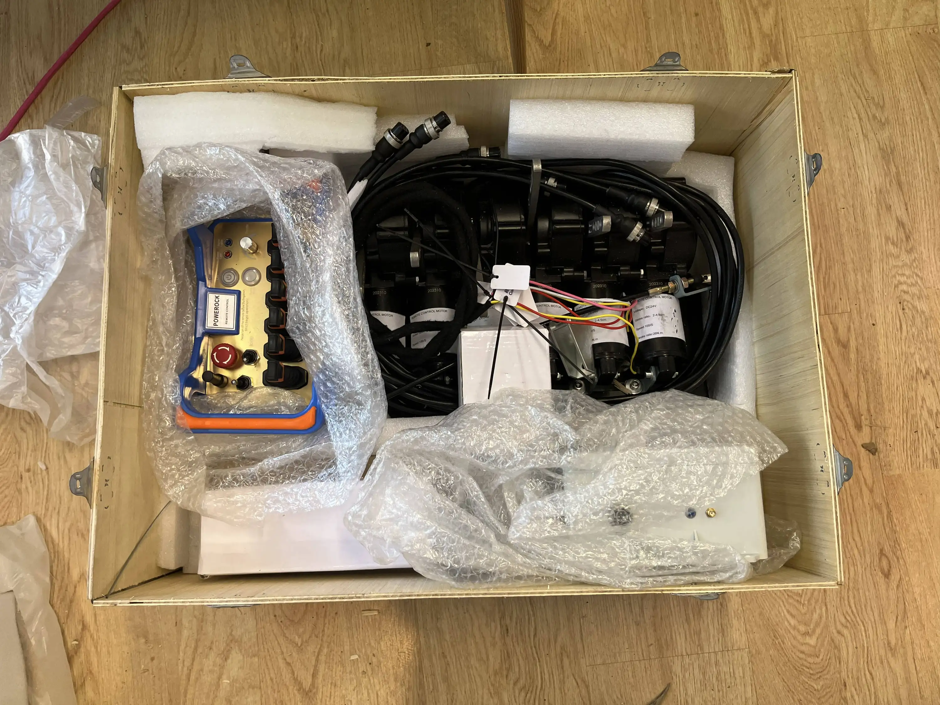 8 directions 5 speed truck crane joystick wireless Industrial remote control Construction Used Truck Concrete Pump Boom