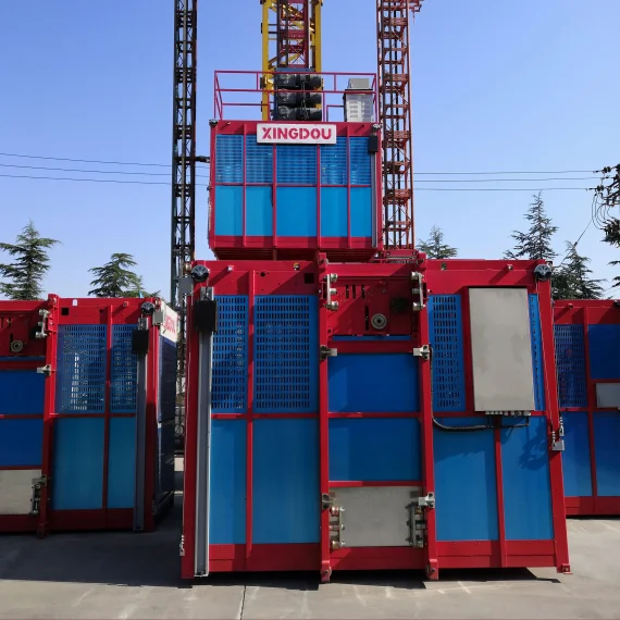 double cages building site elevator sc200200 construction hoist