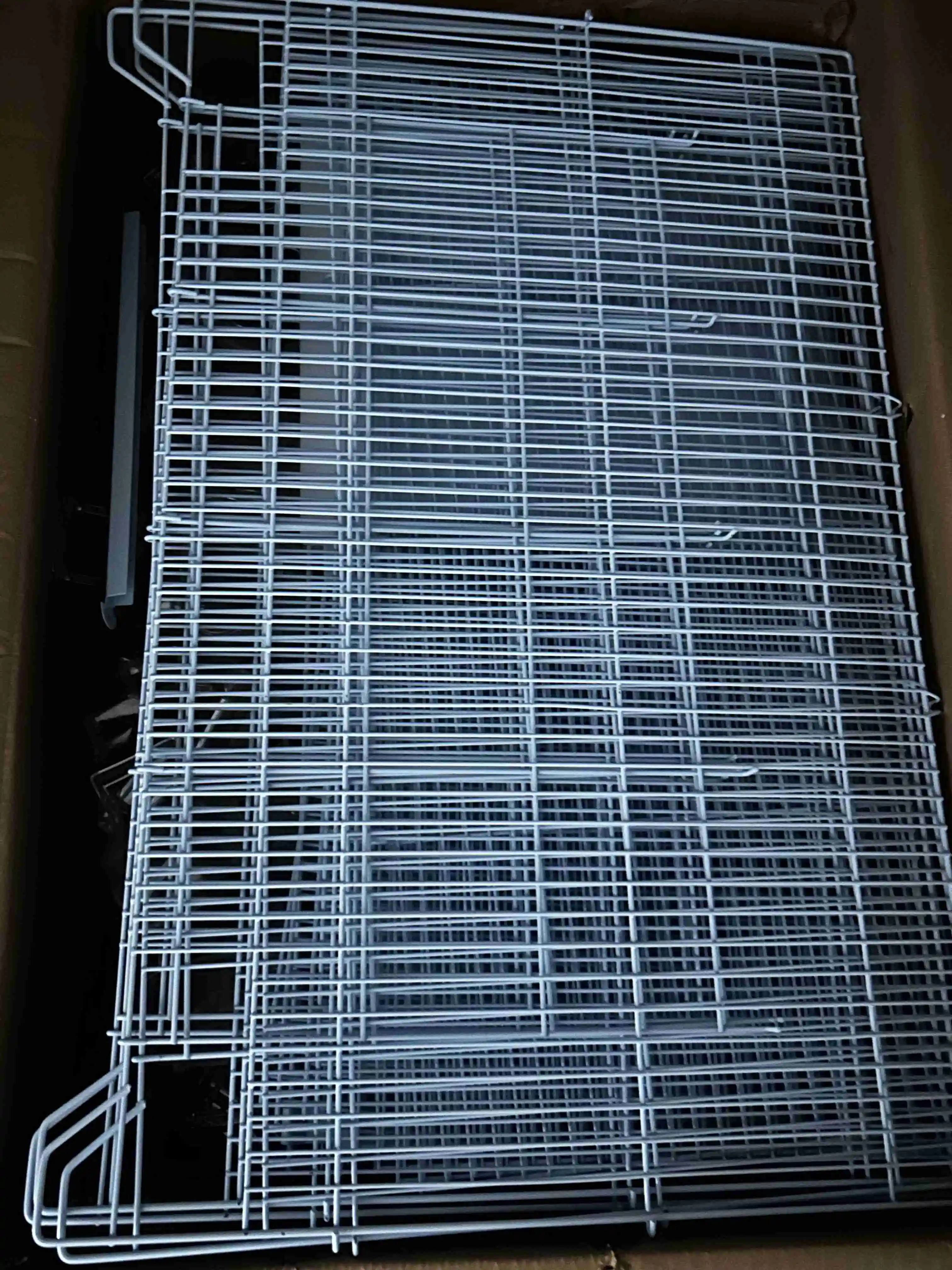 High Quality Parrot Bird Breeding Cage Steel Pet Breeding Bird Parrot Pigeon Cage with Two Space