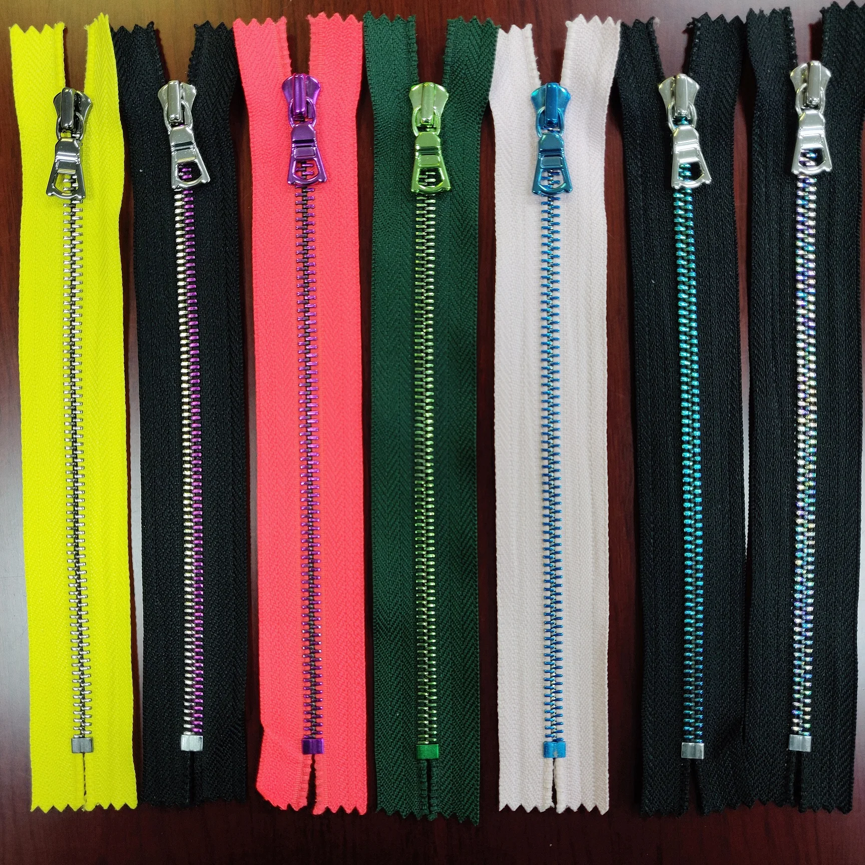 Красочная резиновая застежка-молния, невидимая застежка-молния, двусторонняя невидимая одежда